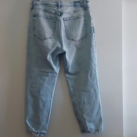 Abercrombie Curve Love Ultra High Rise 90s Straight Jean 14/32 - Picture 9 of 10
